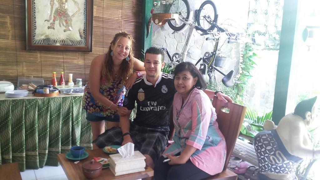 Pendopo Andari Homestay Jogjacarta Exterior foto