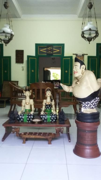 Pendopo Andari Homestay Jogjacarta Exterior foto