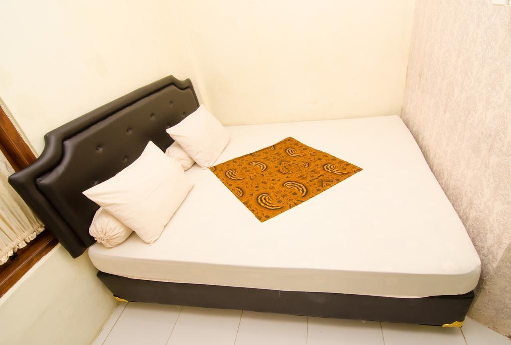 Pendopo Andari Homestay Jogjacarta Exterior foto
