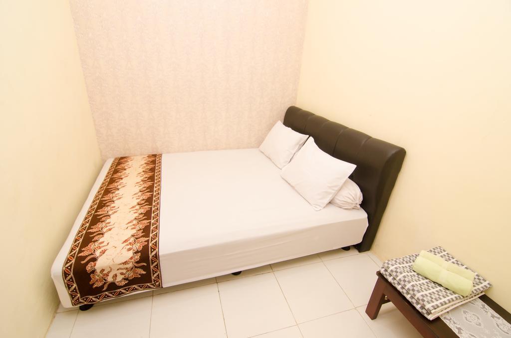 Pendopo Andari Homestay Jogjacarta Exterior foto