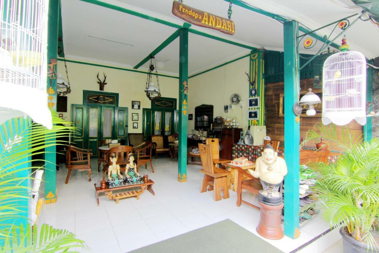 Pendopo Andari Homestay Jogjacarta Exterior foto