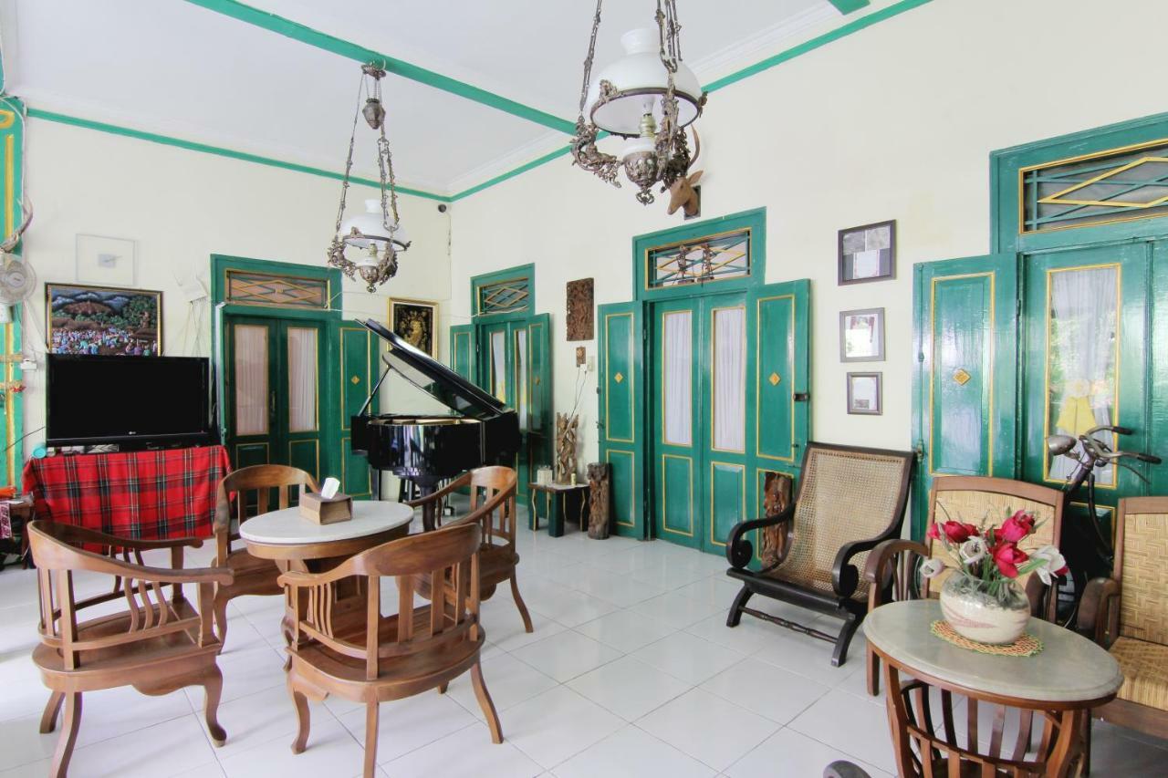 Pendopo Andari Homestay Jogjacarta Exterior foto