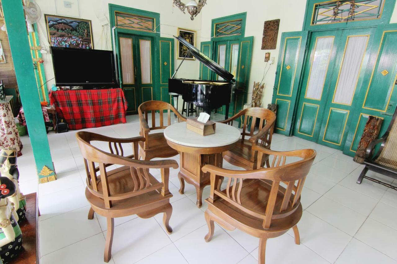 Pendopo Andari Homestay Jogjacarta Exterior foto