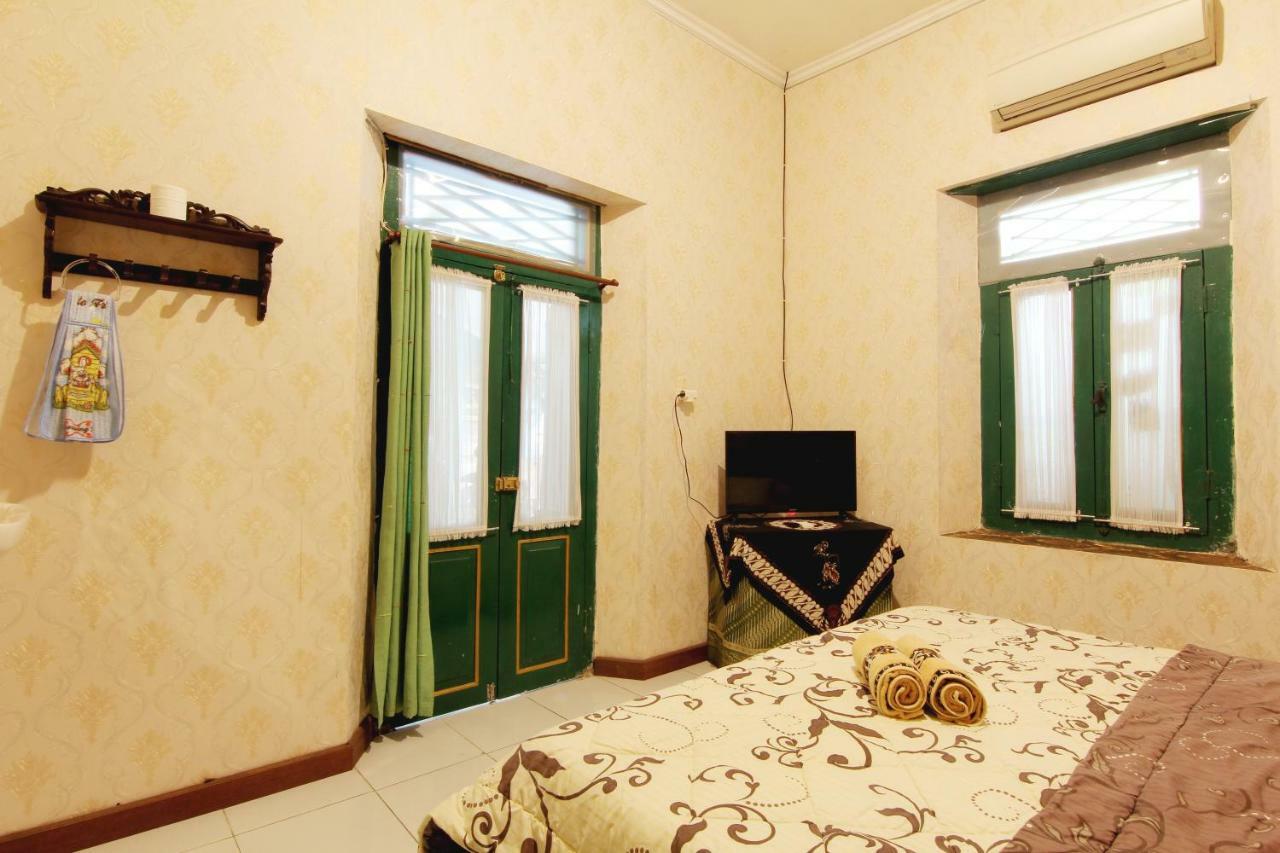 Pendopo Andari Homestay Jogjacarta Exterior foto